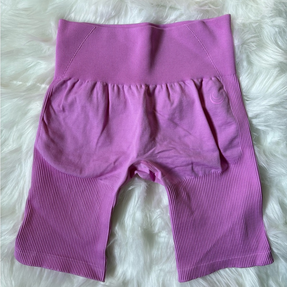 Lazuli scrunch seamless ribbed contour shorts